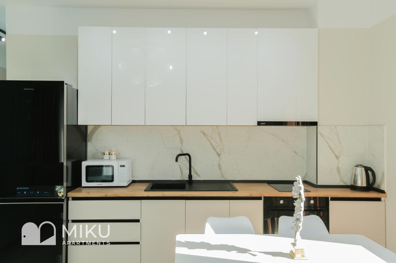 Miku Apartment - Bright 1 Bedroom Apartment At Olympic Residence 地拉那 外观 照片