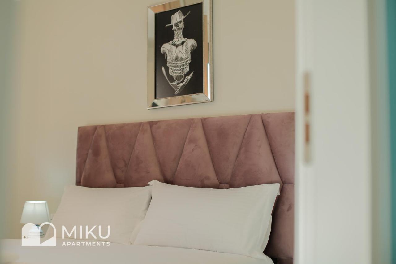 Miku Apartment - Bright 1 Bedroom Apartment At Olympic Residence 地拉那 外观 照片